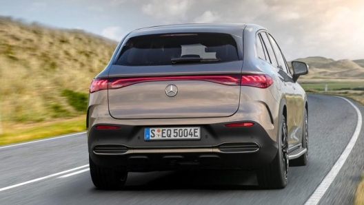 Mercedes EQE Suv