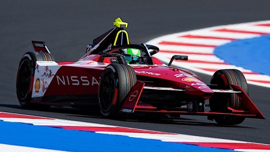 La monoposto Nissan in azione durante le prove a Misano