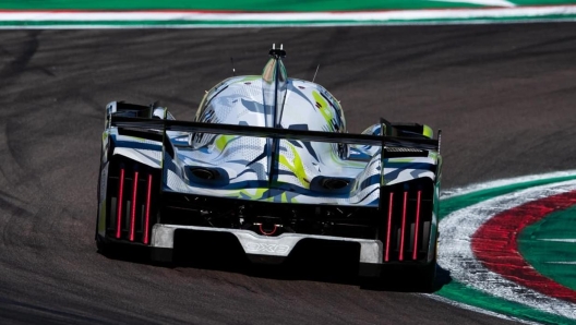 94 DUVAL Loïc (fra), DI RESTA Paul (gbr), VANDOORNE Stoffel, Peugeot TotalEnergies, Peugeot 9x8 #94, action during the 2024 6 Hours of Imola, 2nd round of the 2024 FIA World Endurance Championship, from April 18 to 21, 2024 on the Autodromo Internazionale Enzo e Dino Ferrari in Imola, Italy - Photo Joao Filipe / DPPI