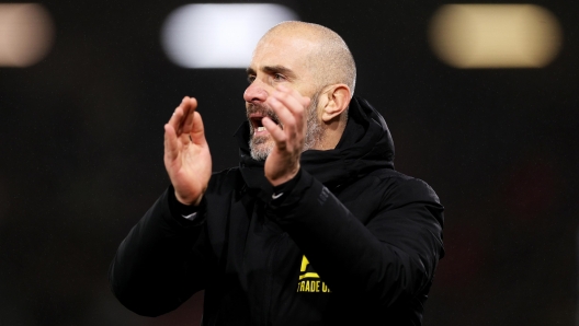 BOURNEMOUTH, ENGLAND - FEBRUARY 27: Enzo Maresca, Manager of Leicester City, applauds the fans at full-time following the team's victory in during the Emirates FA Cup Fifth Round match between AFC Bournemouth and Leicester City at Vitality Stadium on February 27, 2024 in Bournemouth, England. (Photo by Warren Little/Getty Images)