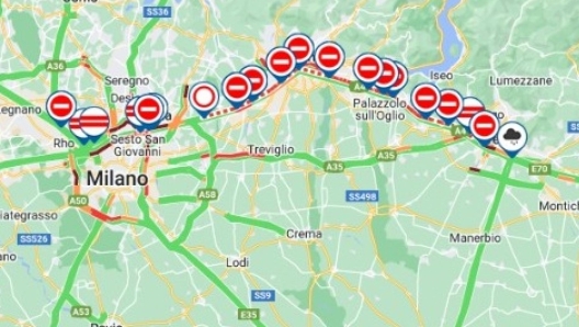 L'autostrada A4 è chiusa fra i caselli di Castegnato, nel Bresciano, e Cavenago, in provincia di Monza, in direzione di Milano a causa del maltempo, 15 MAGGIO 2024. AUTOSTRADE PER L'ITALIA +++ ATTENZIONE LA FOTO NON PUO' ESSERE PUBBLICATA O RIPRODOTTA SENZA L'AUTORIZZAZIONE DELLA FONTE DI ORIGINE CUI SI RINVIA+++ NPK +++