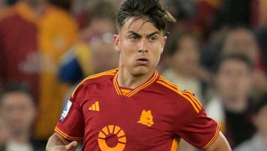 RomaÕs Paulo Dybala during the Serie A Tim soccer match between Roma and Genoa at the Rome's Olympic stadium, Italy - Sunday  May 19, 2024 - Sport  Soccer ( Photo by Alfredo Falcone/LaPresse )