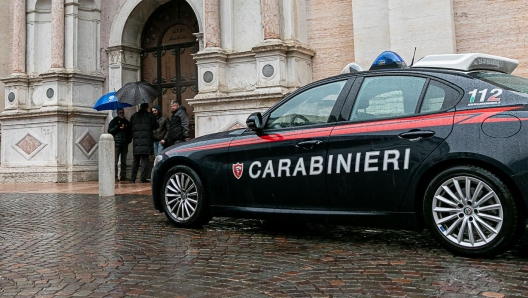 Foto Enrico Pretto/LaPresse 23 Febbraio 2024 piazza santa Maria Maggiore Trento, Italia  Cronaca intervento carabinieri per ragazza agita in chiesa - carabinieri s. maria - fotografo: Enrico Pretto