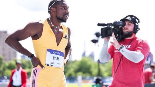 NEW YORK, NEW YORK - JUNE 09: Noah Lyles of the United States looks on after winning the men's 200m during the 2024 USATF NYC Grand Prix at Icahn Stadium on June 09, 2024 in New York City.   Dustin Satloff/Getty Images/AFP (Photo by Dustin Satloff / GETTY IMAGES NORTH AMERICA / Getty Images via AFP)