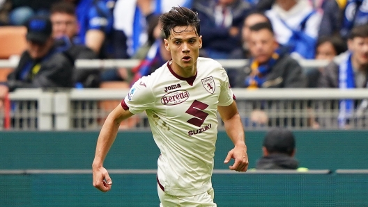 FC Torino's Samuele Ricci      during the Serie A soccer  match between Inter and Torino at the San Siro Stadium  , north Italy - Sunday 28 , April , 2024. Sport - Soccer . (Photo by Spada/LaPresse)