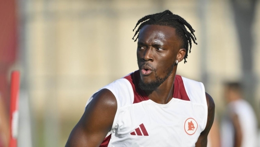 ROME, ITALY - JULY 29: AS Roma player Tammy Abraham during a training session at Centro Sportivo Fulvio Bernardini on July 29, 2024 in Rome, Italy.  (Photo by Luciano Rossi/AS Roma via Getty Images)