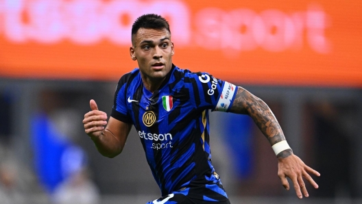 MILAN, ITALY - AUGUST 30: Lautaro Martinez of FC Internazionale in action during the Serie match between Inter and Atalanta at Stadio Giuseppe Meazza on August 30, 2024 in Milan, Italy. (Photo by Mattia Ozbot - Inter/Inter via Getty Images)