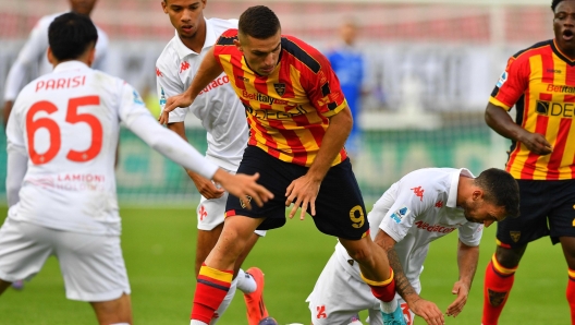 Lecces centre foward Nikola Krstovic (9 US Lecce) in action during the Serie A Enilive soccer match between US Lecce and ACF Fiorentina at the Via del Mare Stadium in Lecce, Italy, Sunday, October 20, 2024. (Credit Image: ? Giovanni Evangelista/LaPresse)