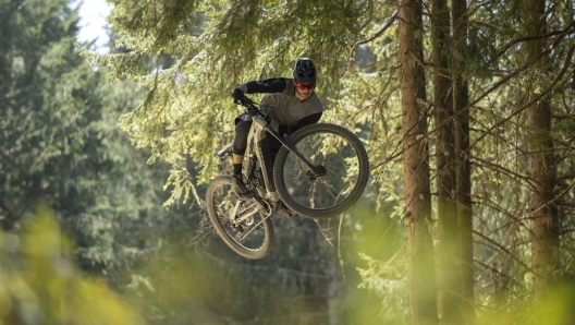 Abbigliamento downhill decathlon 2025