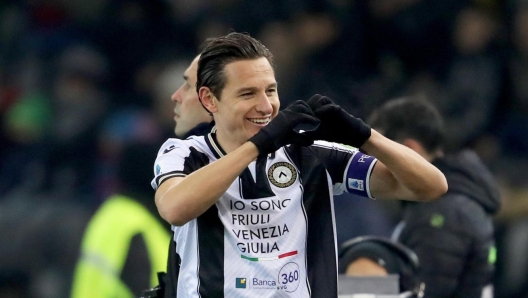 Udinese's Florian Thauvin jubilates after scoring the goal during the Italian Serie A soccer match Udinese Calcio vs SSC Napoli at the Friuli - Bluenergy Stadium in Udine, Italy, 14 December 2024. ANSA / GABRIELE MENIS