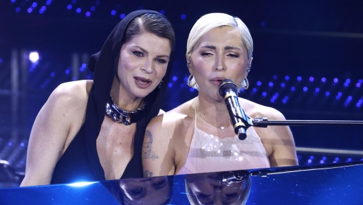 Italian singers Serena Brancale (R) and Alessandra Amoroso perform on stage at the Ariston theatre during the 75th edition of the Sanremo Italian Song Festival, in Sanremo, Italy, 14 February 2025. The music festival will run from 11 to 15 February 2025. ANSA/FABIO FRUSTACI