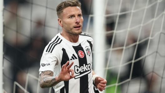 Ciro Immobile celebra un gol con la maglia del Besiktas
