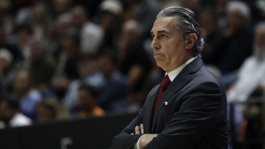 Sergio Scariolo reacting during a game