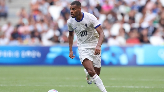 Andy Diouf playing for Team France