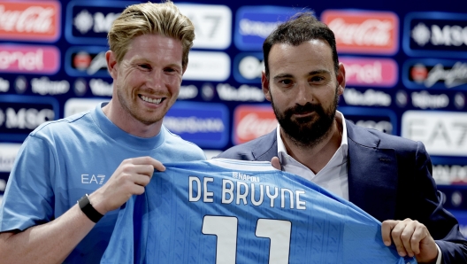 Giovanni Manna with De Bruyne