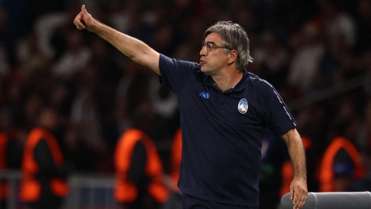 Atalanta`s Croatian head coach Ivan Juric gestures during the UEFA Champions League match against Paris Saint-Germain.