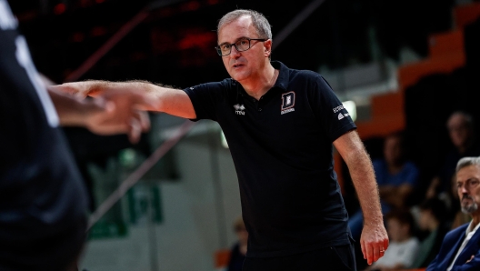 Марио Фиоретти во время предсезонного матча Bertram Derthona Tortona Basket