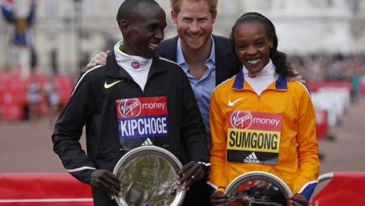 I due vincitori Kipchoge e Sumgong