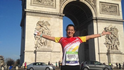 Roberta a Parigi, dove nell'aprile scorso ha corso la maratona