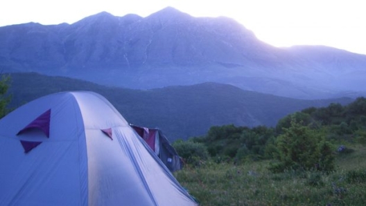 Lungo il Cammino dei Briganti si può anche dormire in tenda...