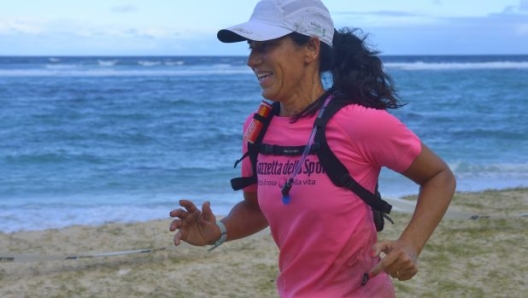 Roberta lungo la costa di Mauritius. Lei ha ottenuto iscrizione e viaggio grazie a una selezione lanciata il mese scorso. Una collaborazione Gazzetta/Beachcomber (foto Benini)