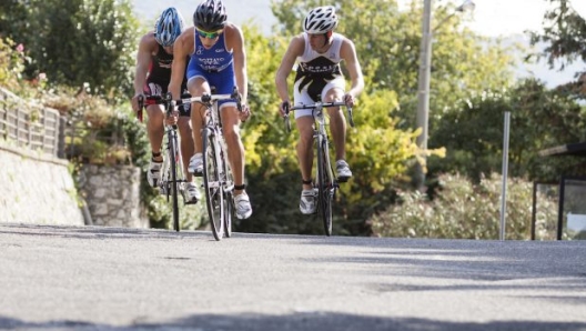 Una fase impegnativa del tracciato ciclistico