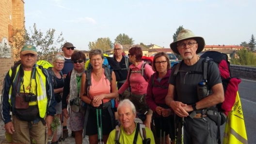 Gli amici di Ernest Chailly in cammino sulla Francigena (foto da Francigena News)