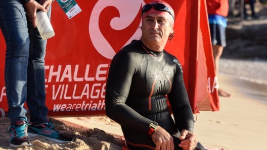 Alex Zanardi pronto alla partenza del triathlon (foto Ballabio)