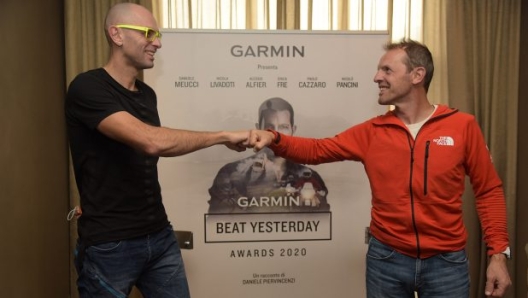 Alessio Alfier e Simone Moro durante i Garmin Beat Yesterday Awards