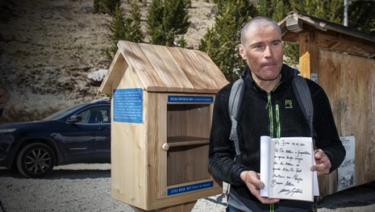 Marco Confortola inaugura il Piccolo rifugio di libri (foto Enrico Bignola)