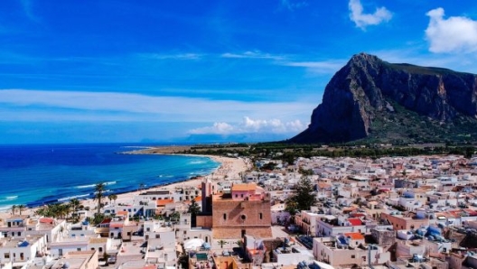  Un panorama di San Vito Lo Capo, sede del Cous Cous Fest