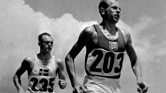 Emil Zatopek. Ap