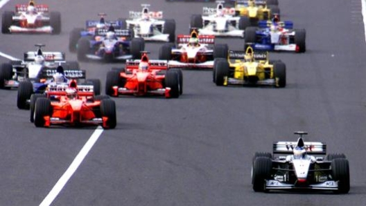 1999, A Suzuka Hakkinen fulmina tutti e vola verso il titolo