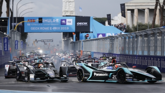 La partenza dell’e prix di Roma dello scorso aprile vinto da Mitch Evans (Jaguar) LAPRESSE