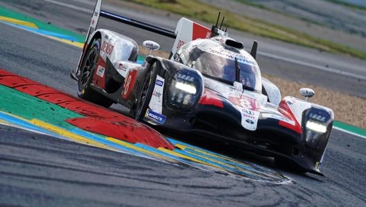 La Toyota TS050 Hybrid di Alonso, Buemi e Nakajima