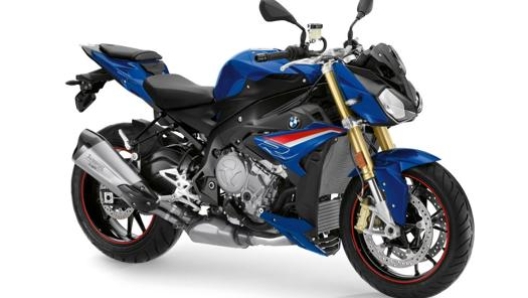 La Bmw S 1000 R con la colorazione blu San Marino