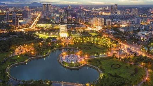 Sopra una vista del circuito cittadino di Hanoi in Vietnam