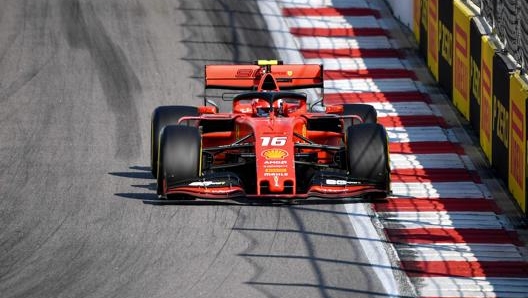 La vettura di Leclerc durante le qualifiche. Afp