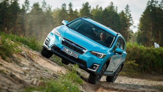 Subaru XV e-Boxer, Suv ibrido dalle doti off road