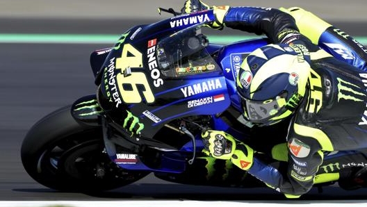 Valentino Rossi durante la gara a Misano. Ansa