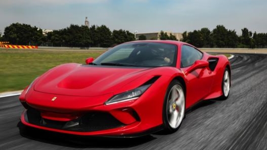 La Ferrari F8 Tributo, un vertice di divertimento e guidabilità assoluta