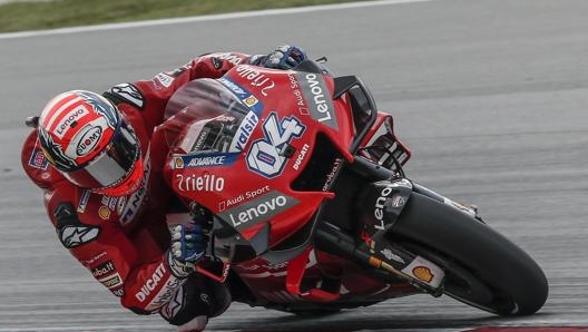 Dovizioso durante il GP di Sepang. Epa