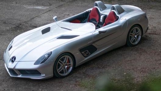 La Mercedes SLR Stirling Moss del 2010, uno dei 75 esemplari prodotti