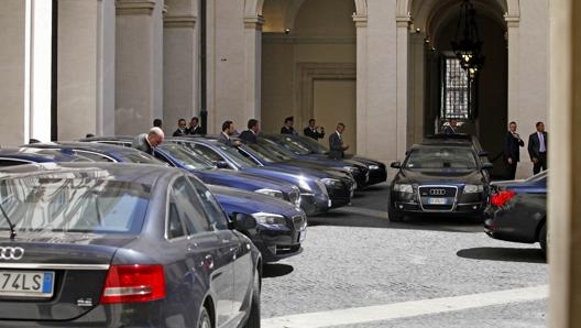 Praticamente azzerata la tassa sulle auto aziendali inizialmente prevista nella manovra. Ansa