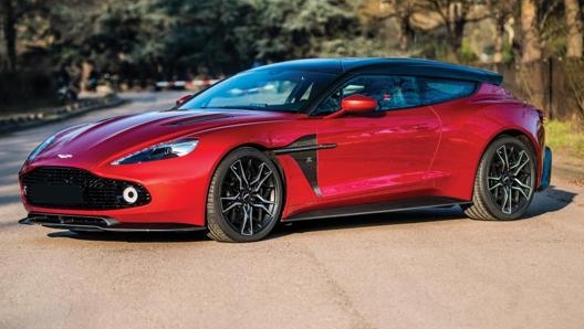 Aston Martin Vanquish Shooting Brake Zagato: il vecchio 6.0 V12 aspirato da 600 cavalli