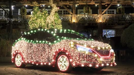 Una Leaf addobbata per Natale a Londra. Ap