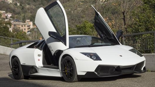 La Lamborghini Murcielago LP 670-4 SV, una dei 185 esemplari prodotti