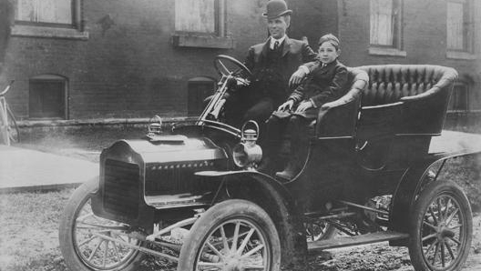 Henry Ford con il figlio Edsel