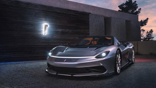 La supercar elettrica Pininfarina Battista