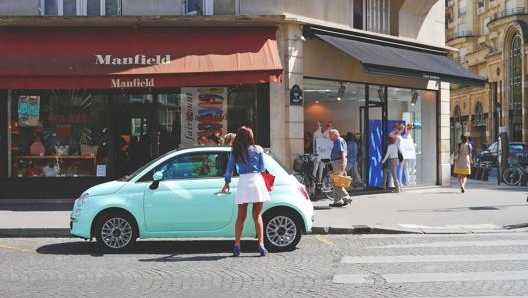 Il Codice della strada ha prescrizioni ben precise riguardo le auto per i nuovi patentati